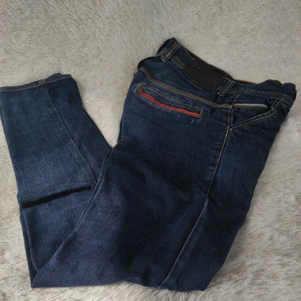 Celana Jeans Pria Celana Levis Cowok Preloved