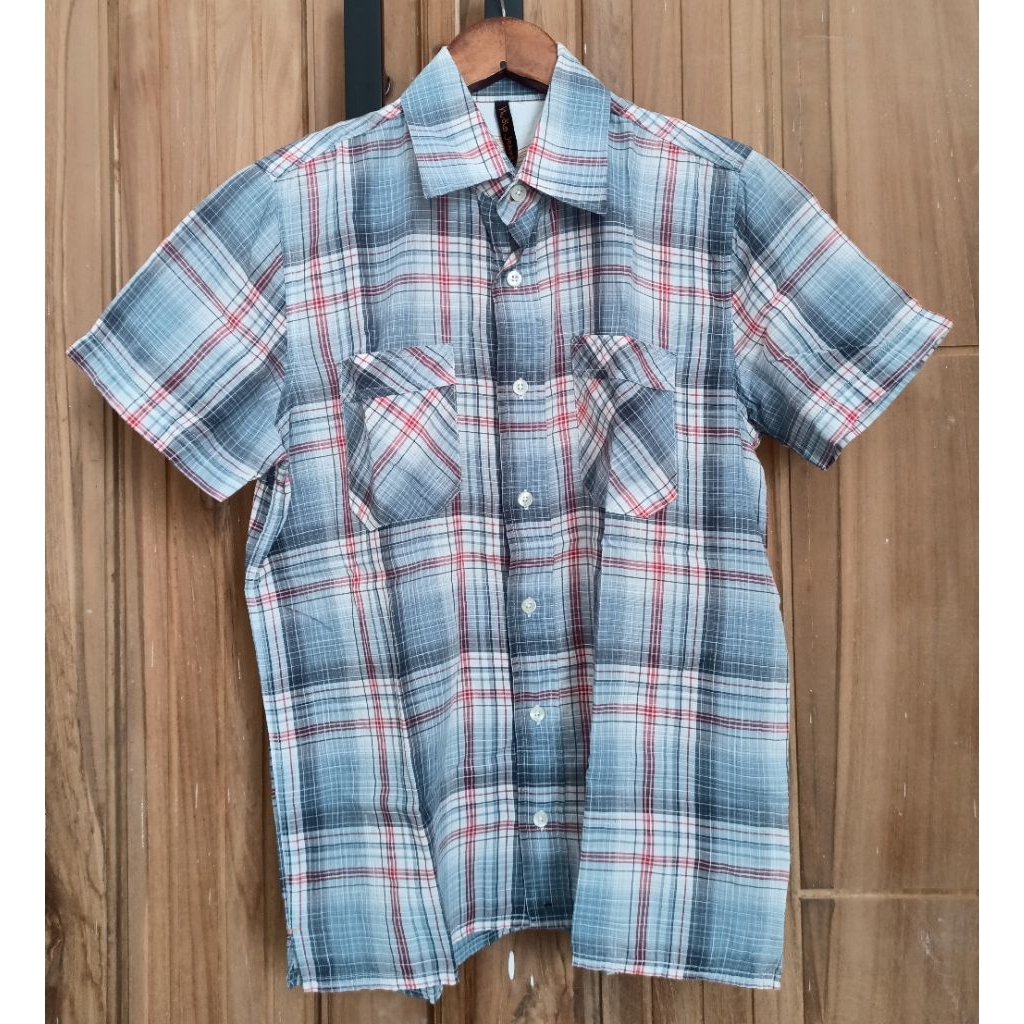 kemeja nudie jeans size m