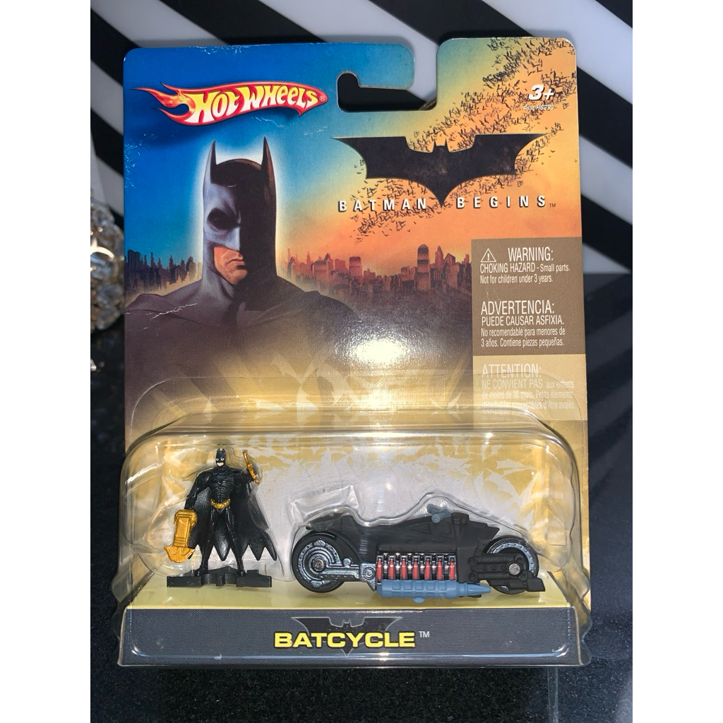 HOTWHEELS BATMAN BATCYCLE