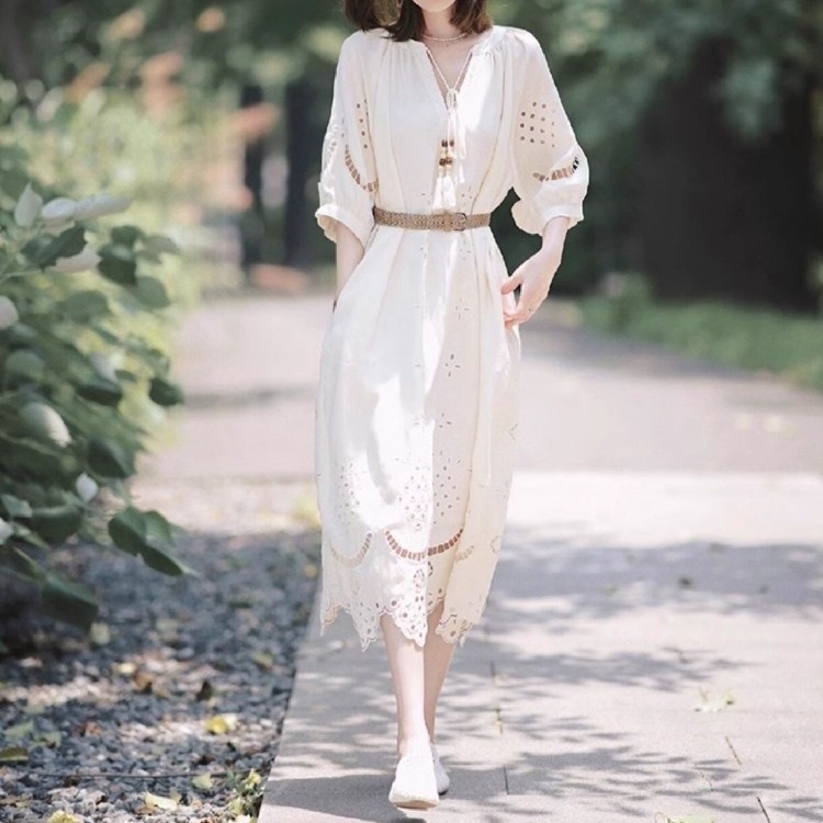 Dress Brokat Putih Wanita Elegan Import – Midi Dress Bordir Premium Lengan 3/4 |  Dress Casual / Kon