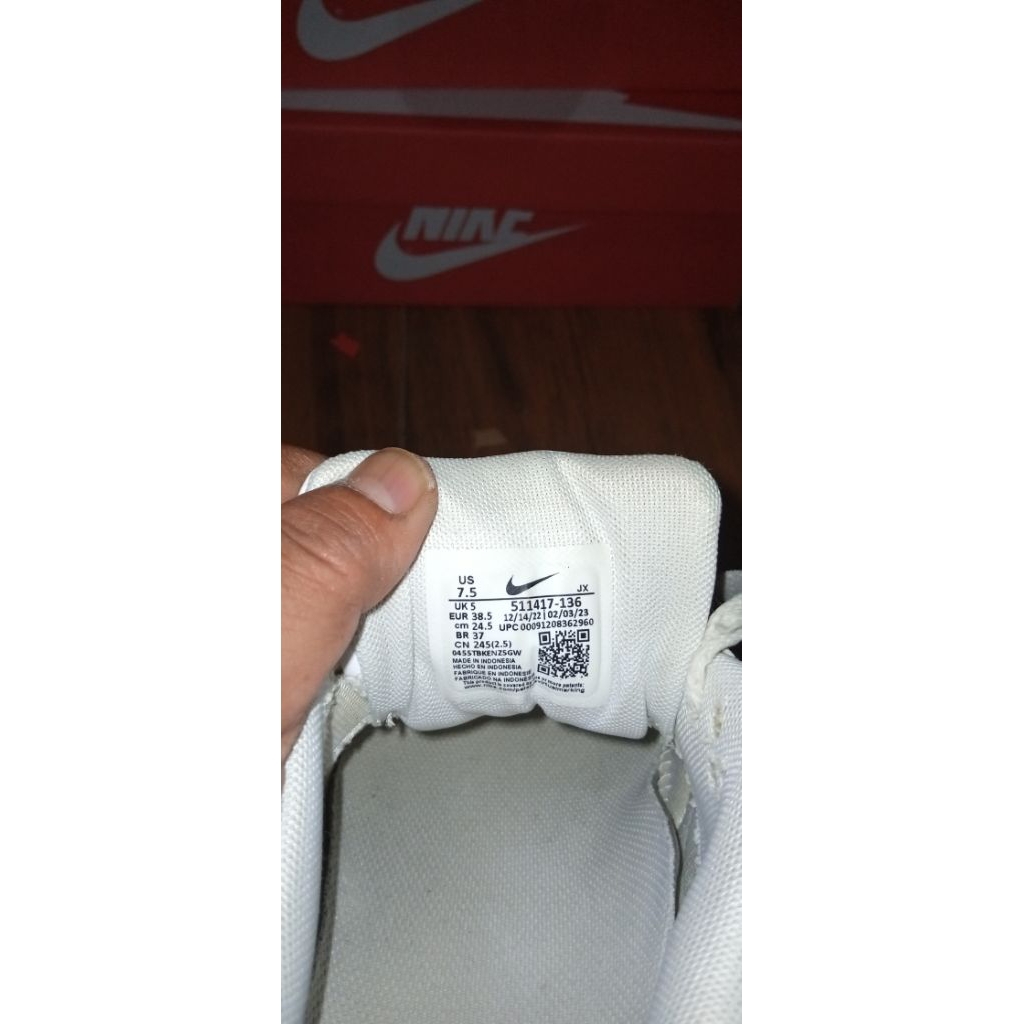 Nike Air Max Correlate size 38