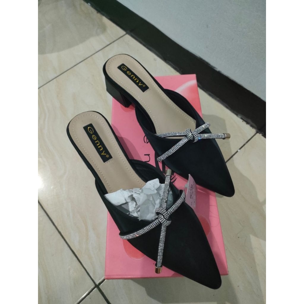 heels Genny