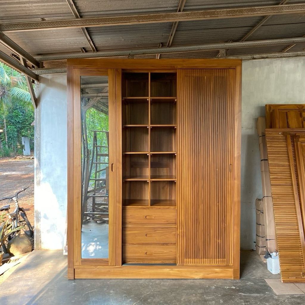 LEMARI PAKAIAN SLEDING MINIMALIS KAYU JATI