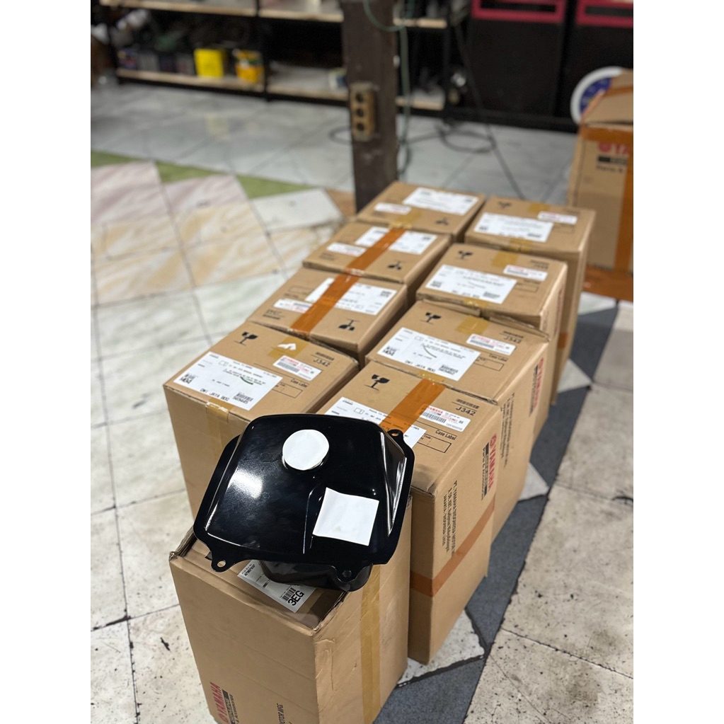 Tangki mio sporty original baru custom injeksi