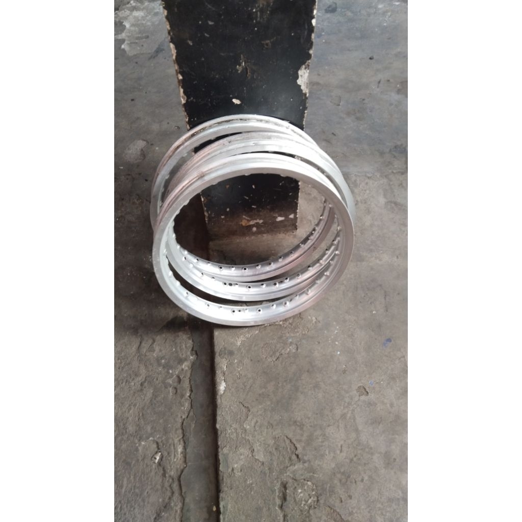 velek takasago exel asia copotan dtraker ring 18