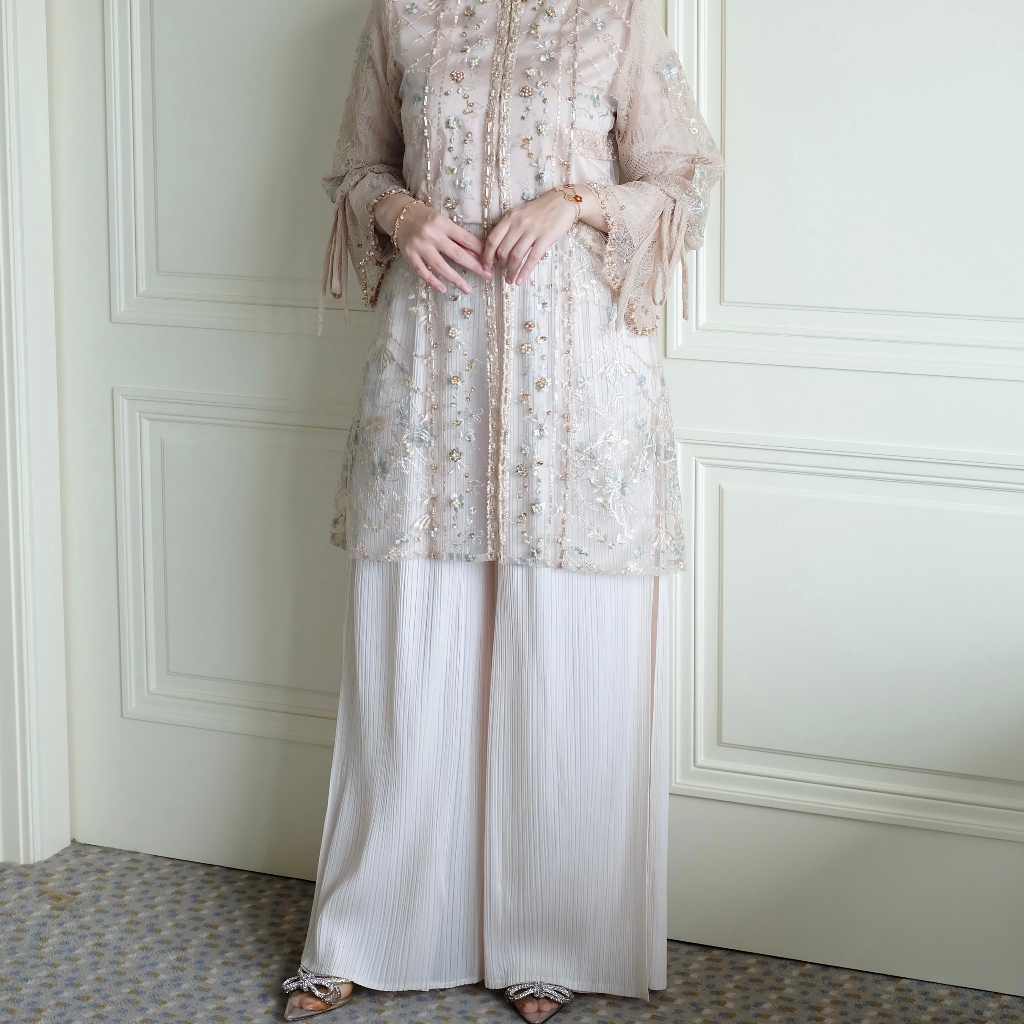 Aira Pleated Pants / Celana Kulot Plisket Premium by SARAH THE LABEL