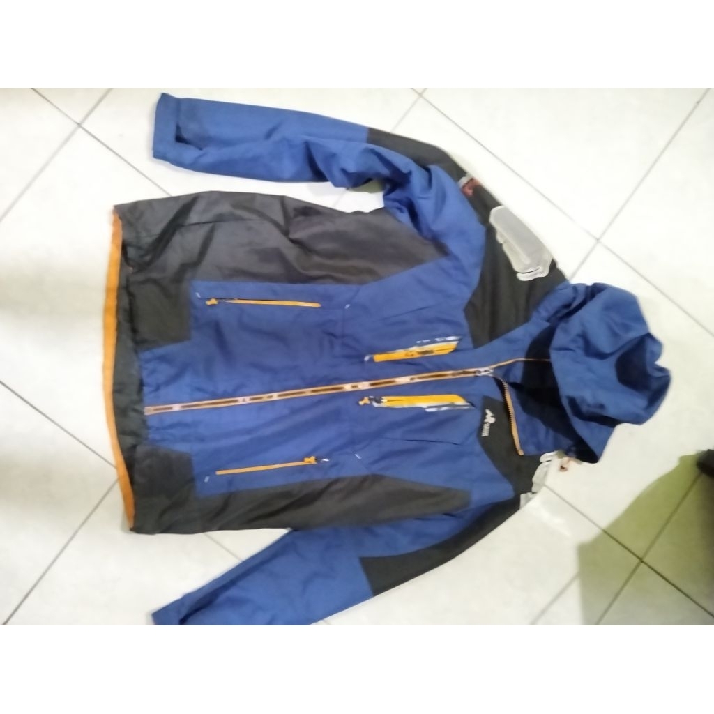 jaket Hiking Outdoor Mountain Gear Bonus 2 baselayer