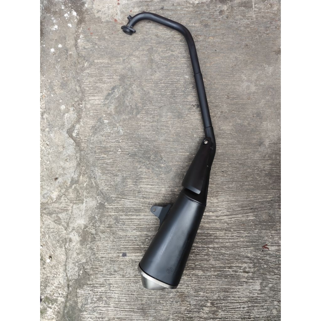 knalpot standar suzuki gsx 150r original copotan
