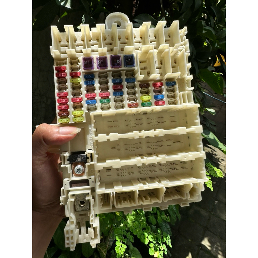 Fuse Box BCM/MICU honda jazz ge8 matic