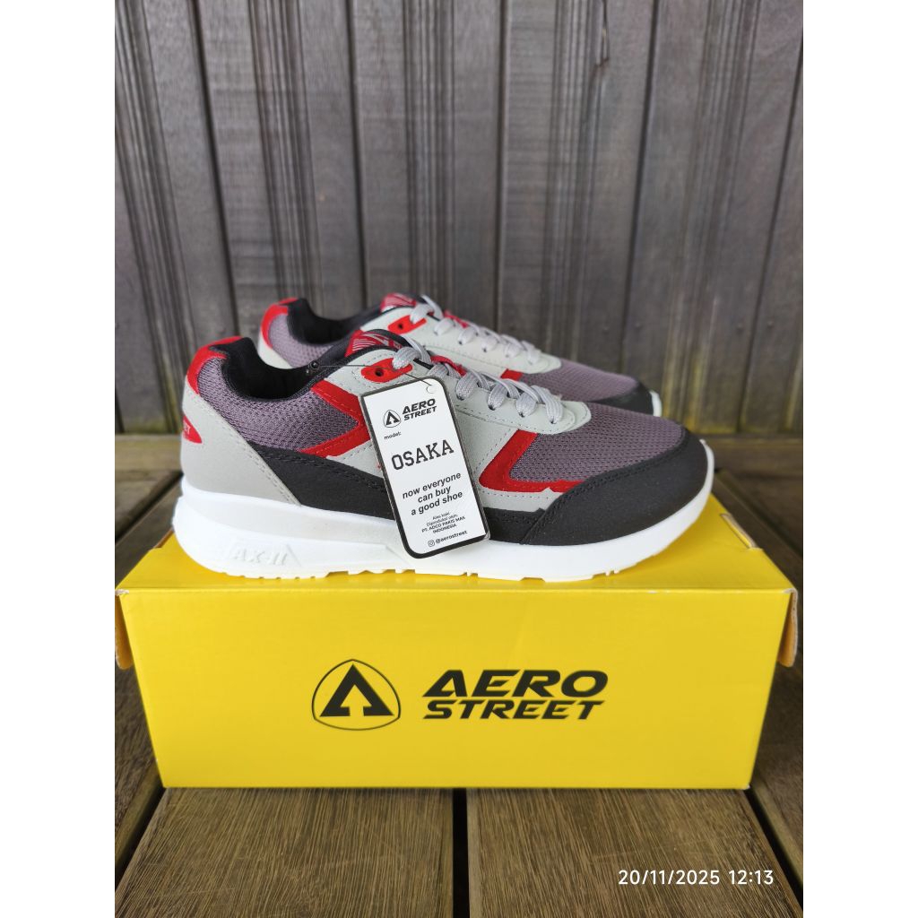 Aerostreet Osaka Putih Abu Merah