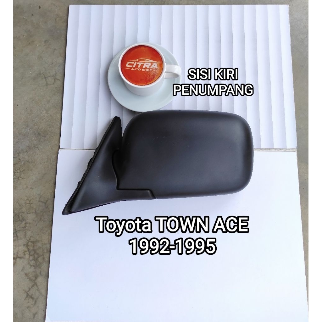 Spion Toyota Town Ace 1992-1995 Kiri Original