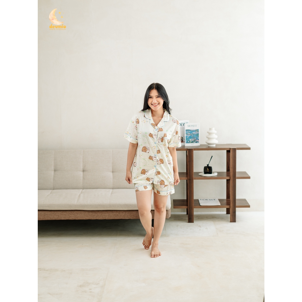Devmio Baju Tidur Wanita Dewasa 1619 Bahan Katun Premium Adem Warna Putih Baju Pendek & Celana Pende