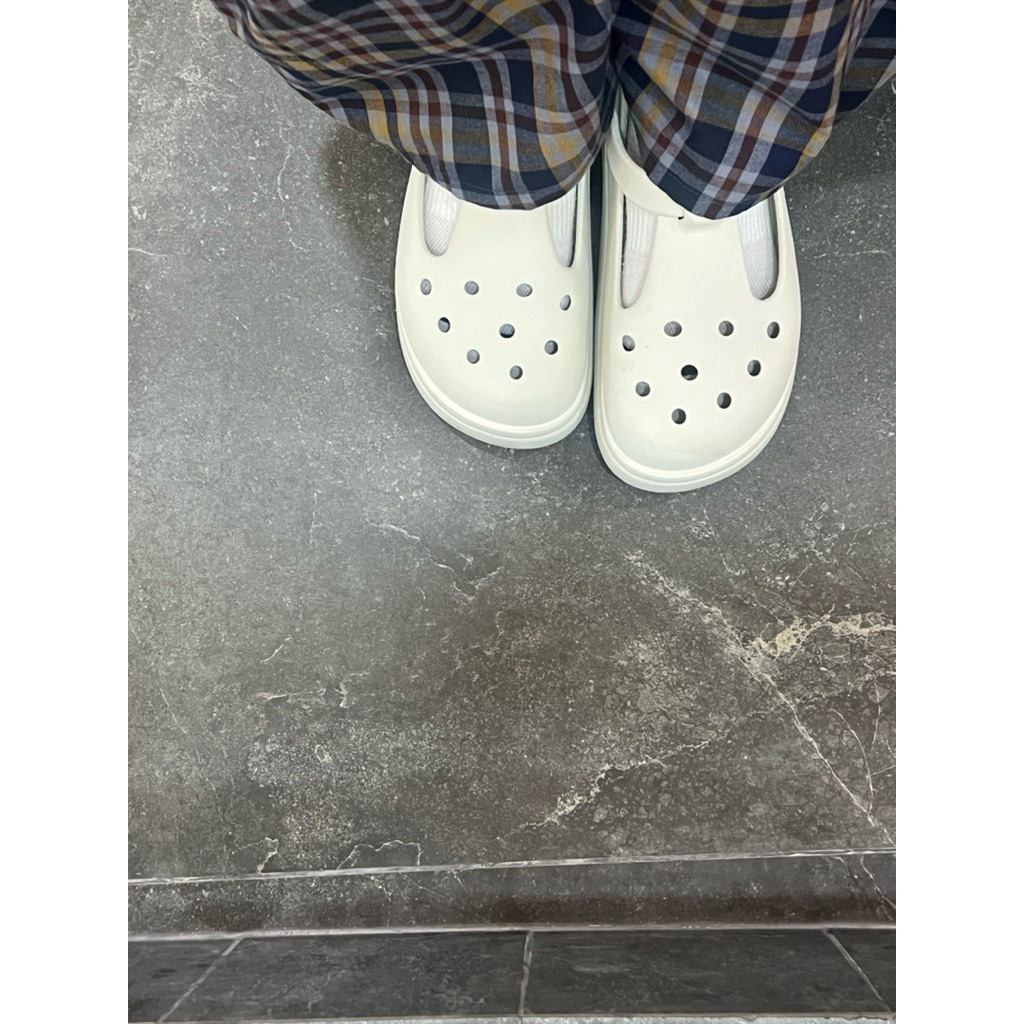 preloved crocs mary jane