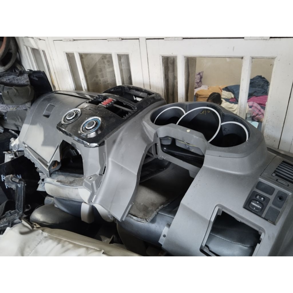 Dasbor Daihatsu terios, avanza, grabd Max