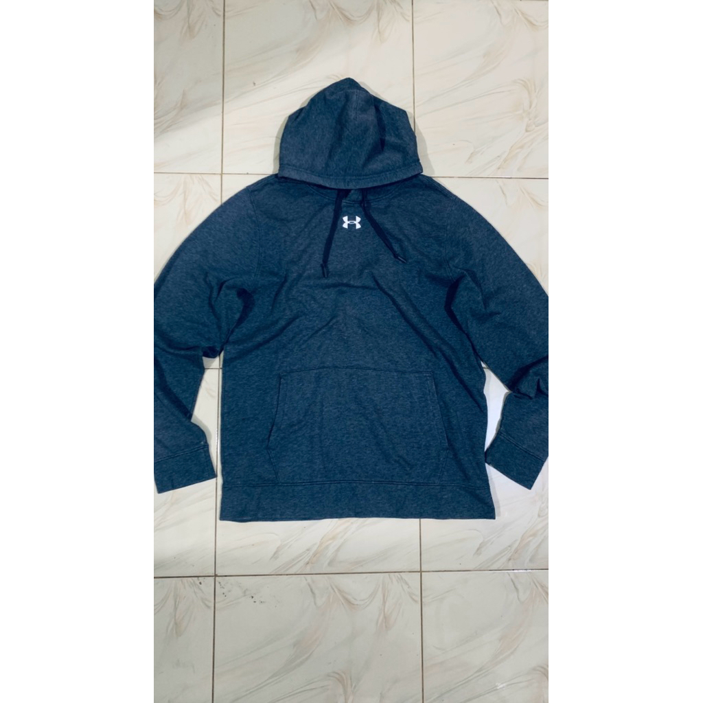 Hodie Under Armour
