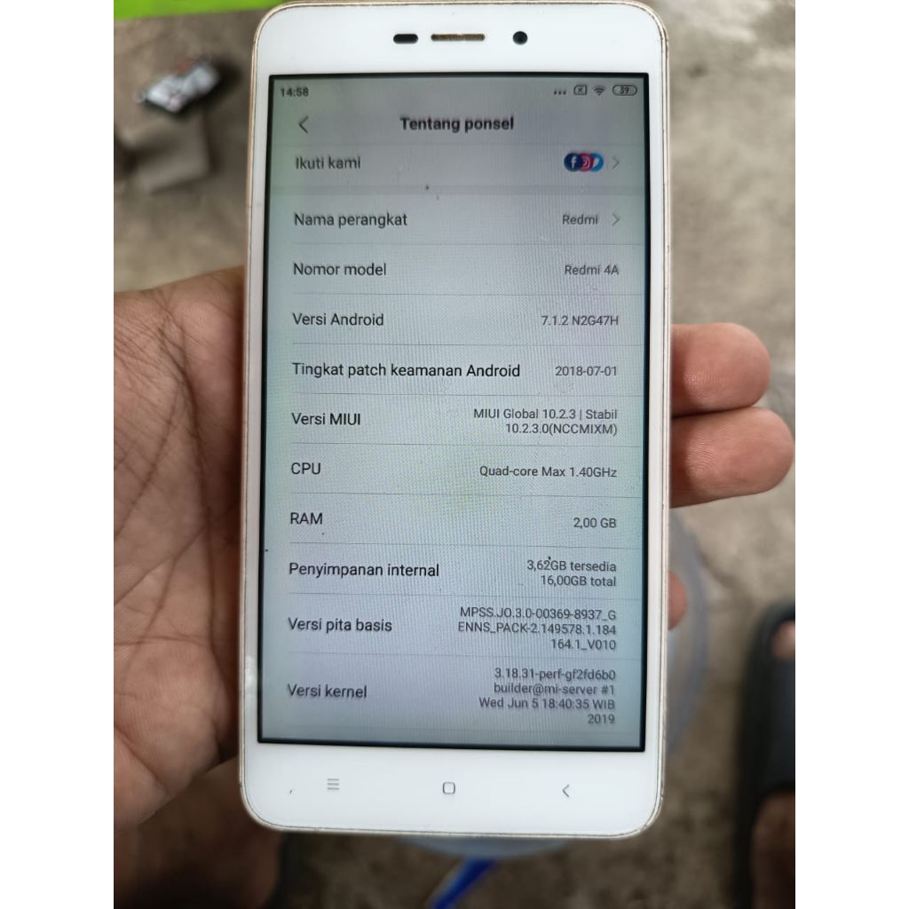 REDMI 4A ORIan normal tinggal pake RAM 2/16 baca diskripsi