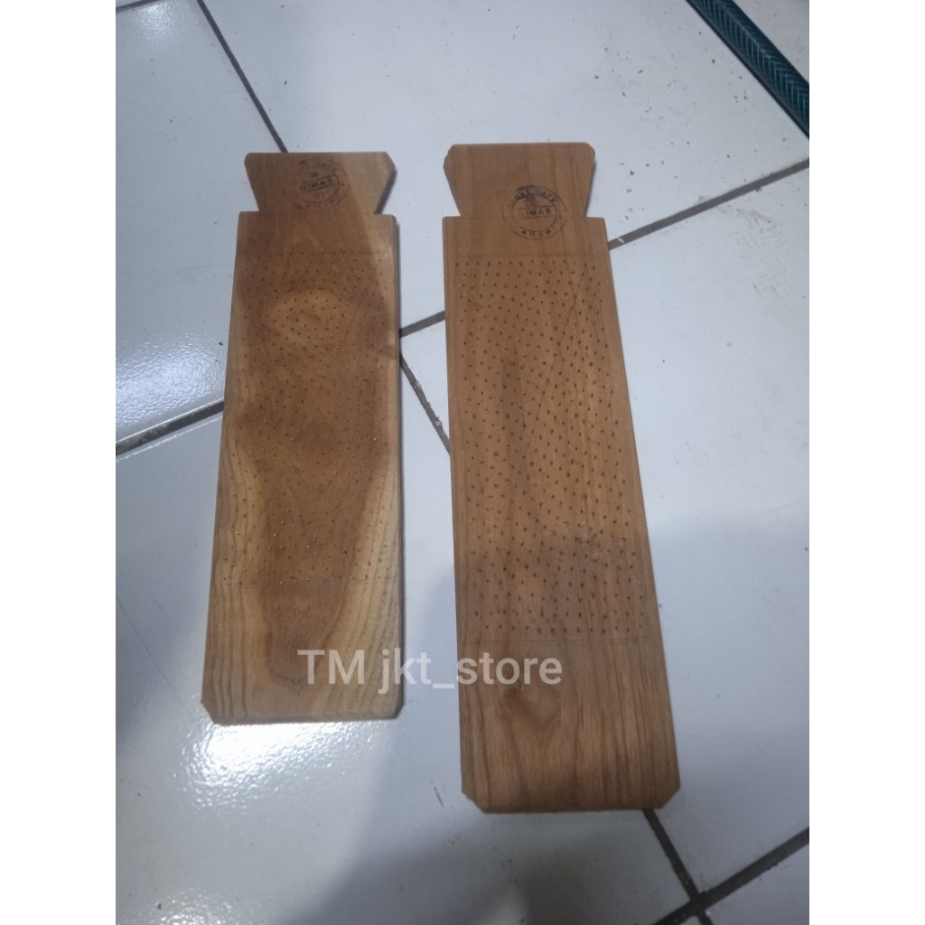 Alat Parutan Kelapa Manual Kayu Jati/Parutan Manual Serbaguna