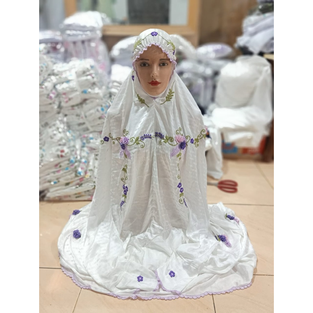 Mukena Terusan sutra blitz bordir tile timbul