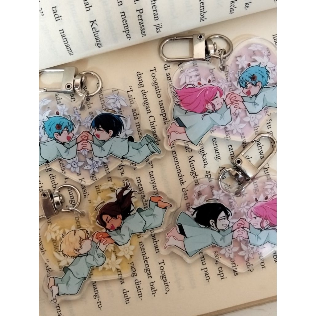 KEYCHAIN ALIEN STAGE || FAN MERCH