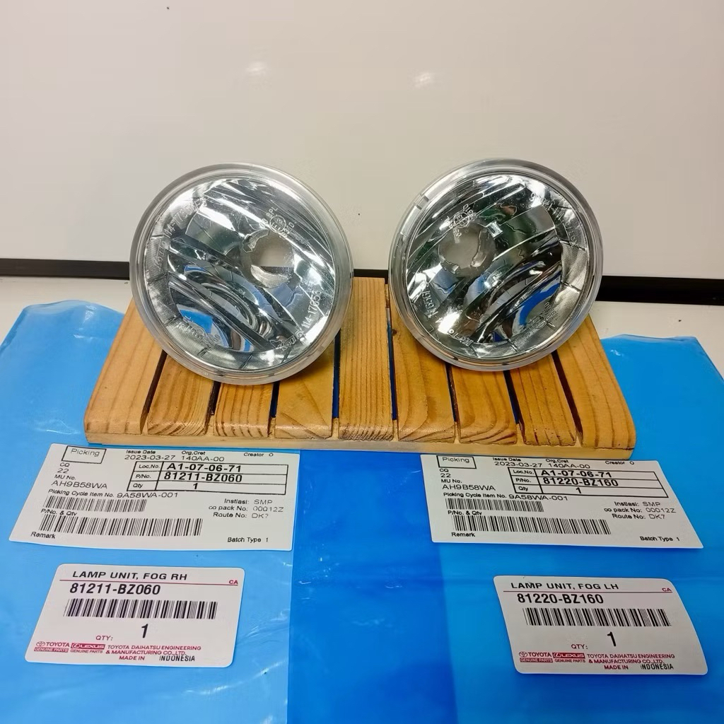 BATOK LAMPU FOGLAMP KOITO AVANZA VELOZ XENIA 2012-2018 RUSH TERIOS 2015-2017 AGYA AYLA ORIGINAL