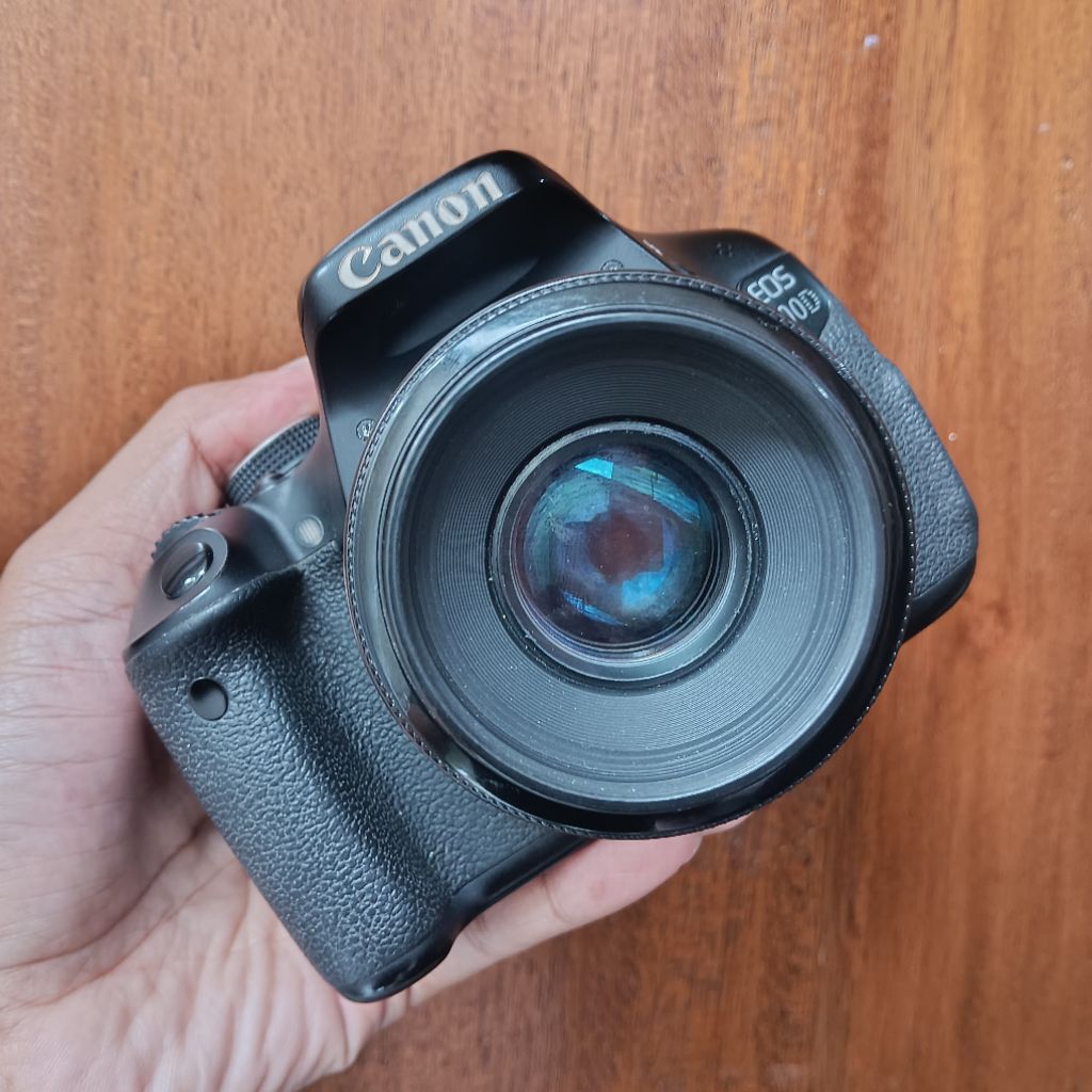 Kamera DSLR Canon 600D BO + Lensa fix