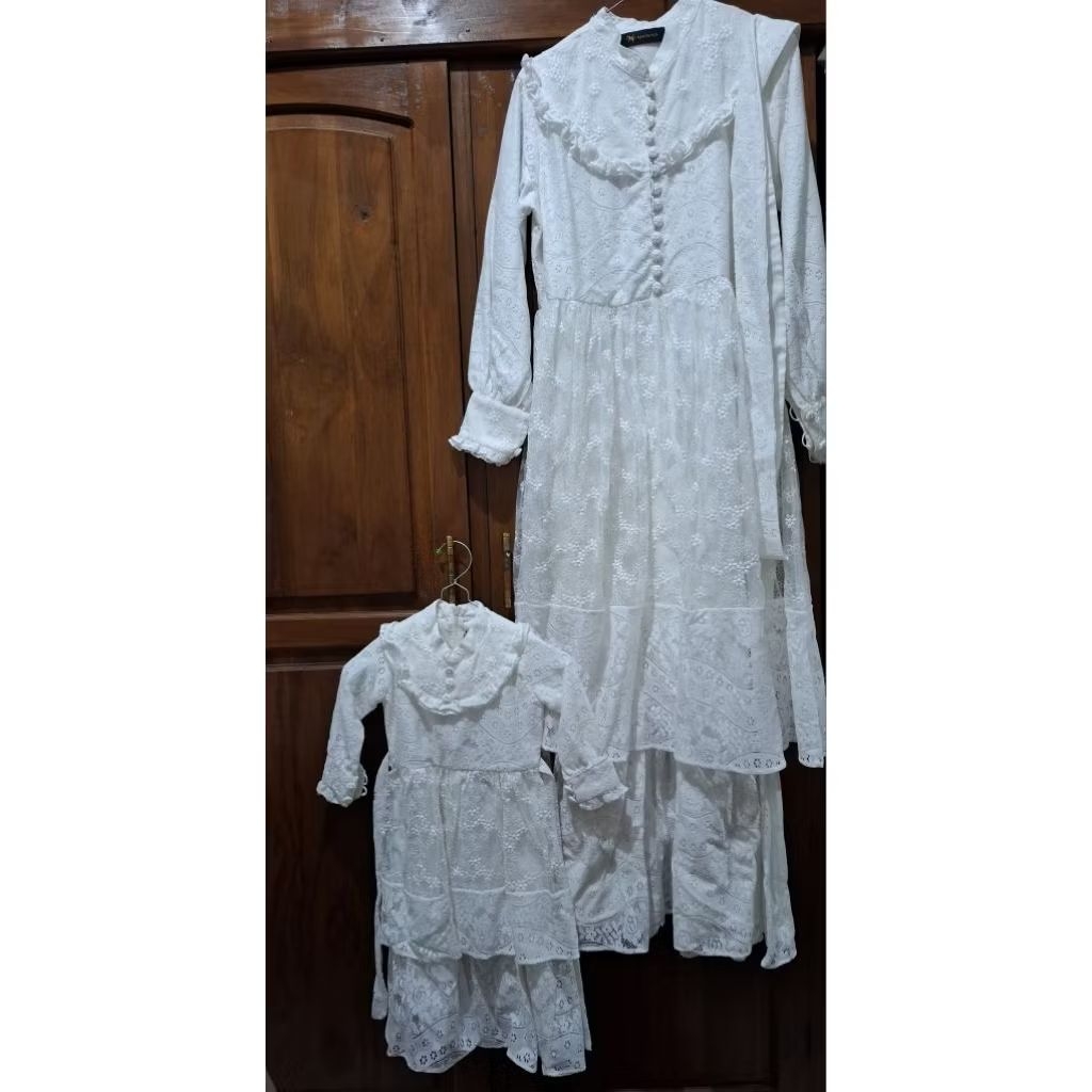 Dress Preloved Ainayya