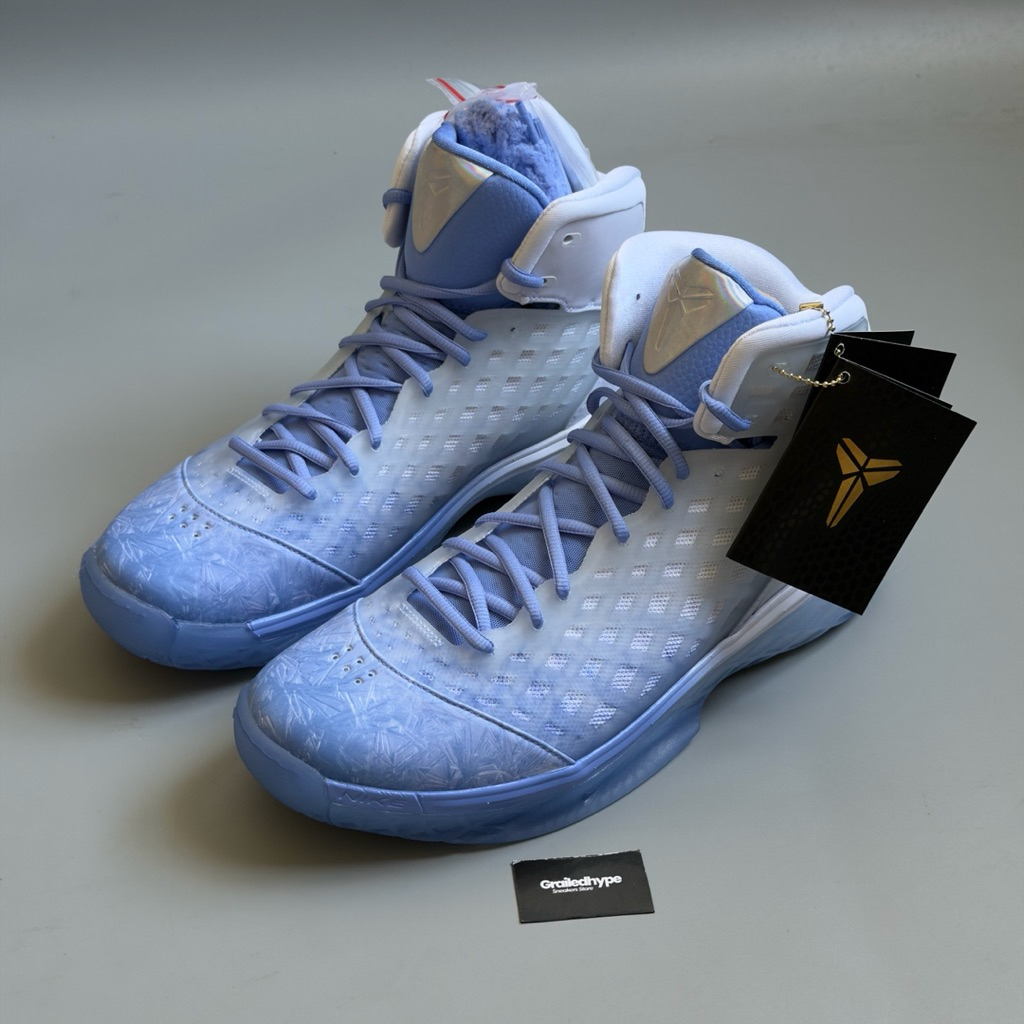 Nike Zoom Kobe 3 Protro Christmas (100% Authentic)