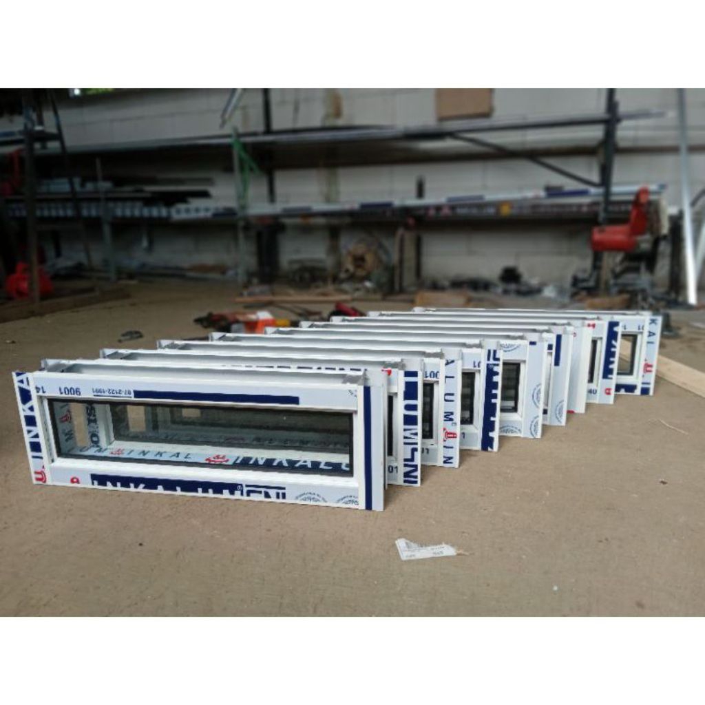 jendela aluminium,boven kaca mati (20x60) GRATIS PACKING KAYU