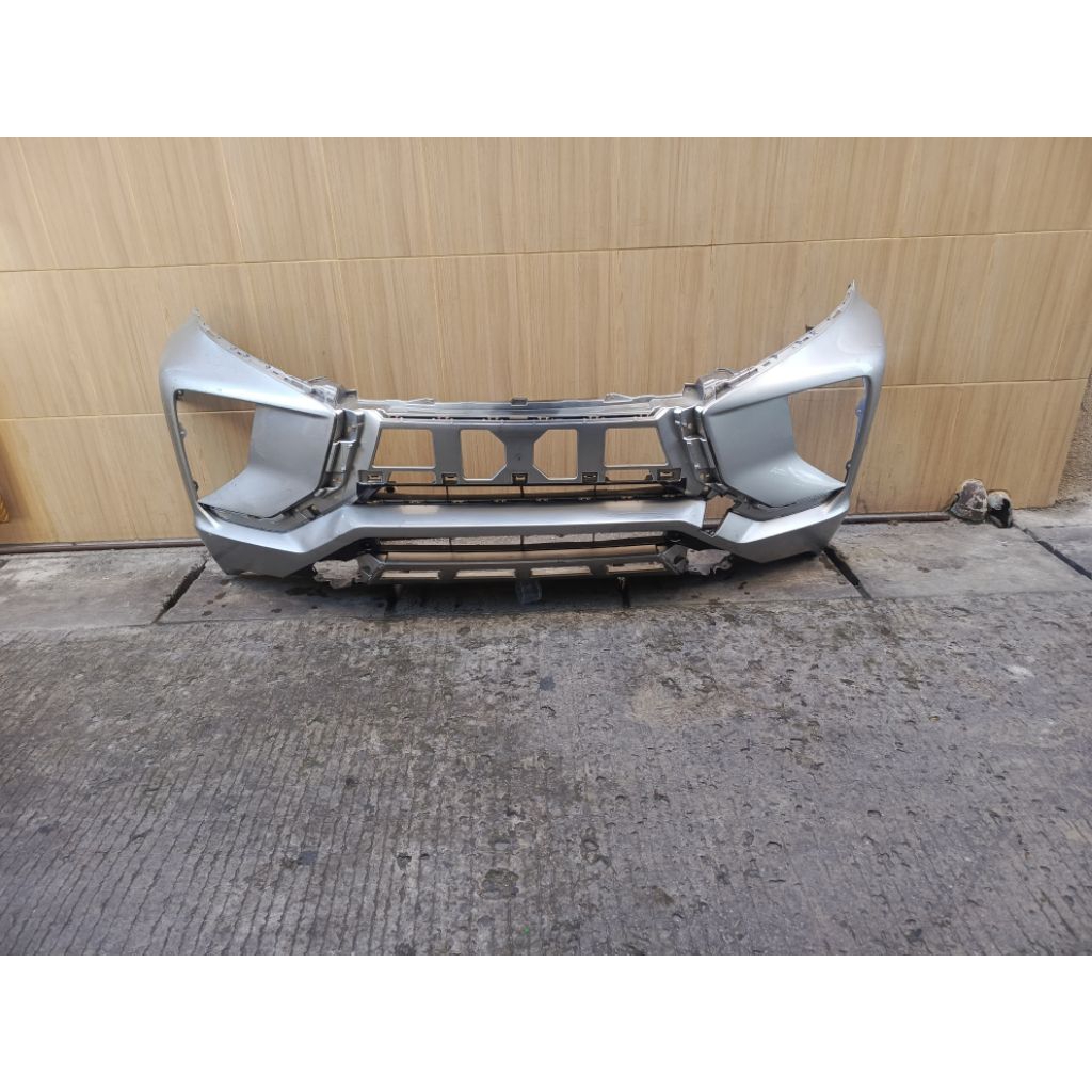 Bemper Depan Xpander ultimate 2019