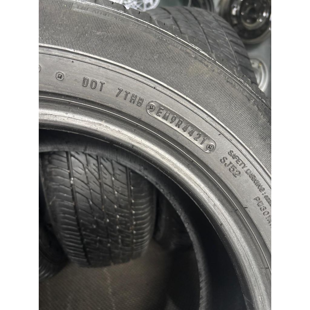 Ban copotan Dunlop ST20 215 65 R16