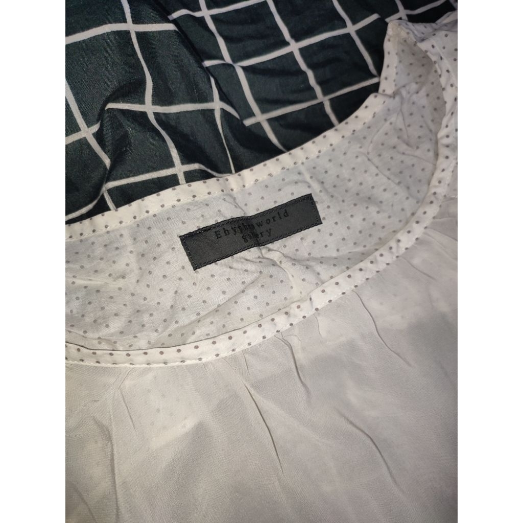 Preloved Baju Lengan Pendek Baju Dinas