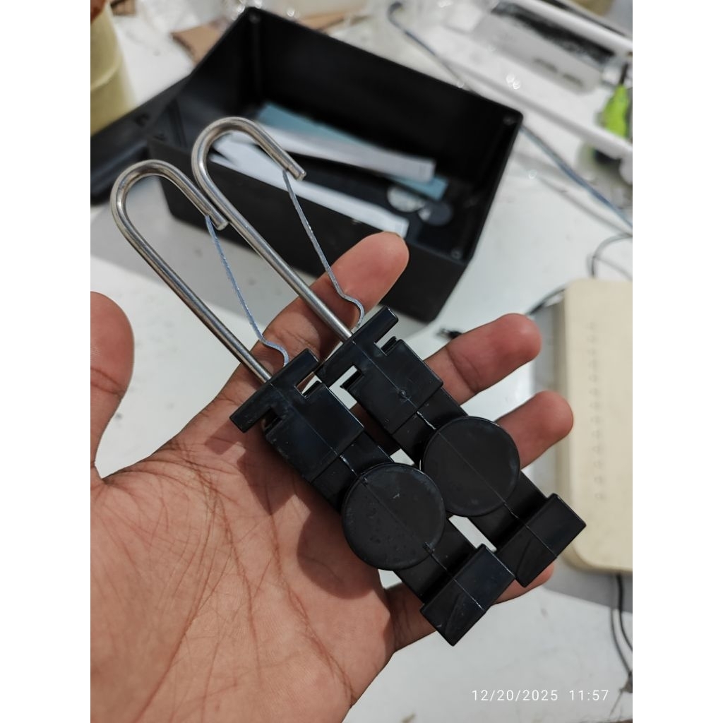 S clamp / sclamp pengait fiber optik