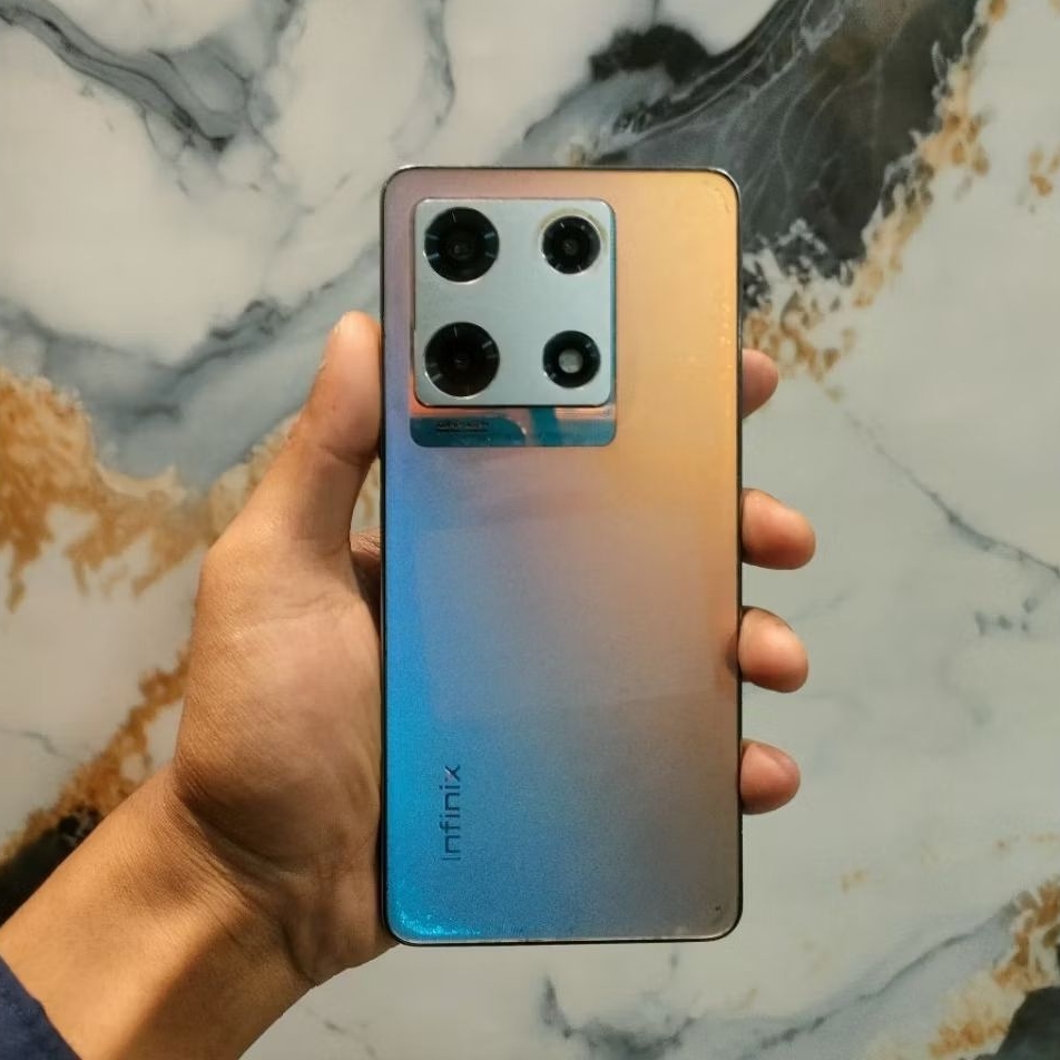 INFINIX NOTE 30 PRO 8/258 SECOND FULLSET BEKAS GARANSI RESMI