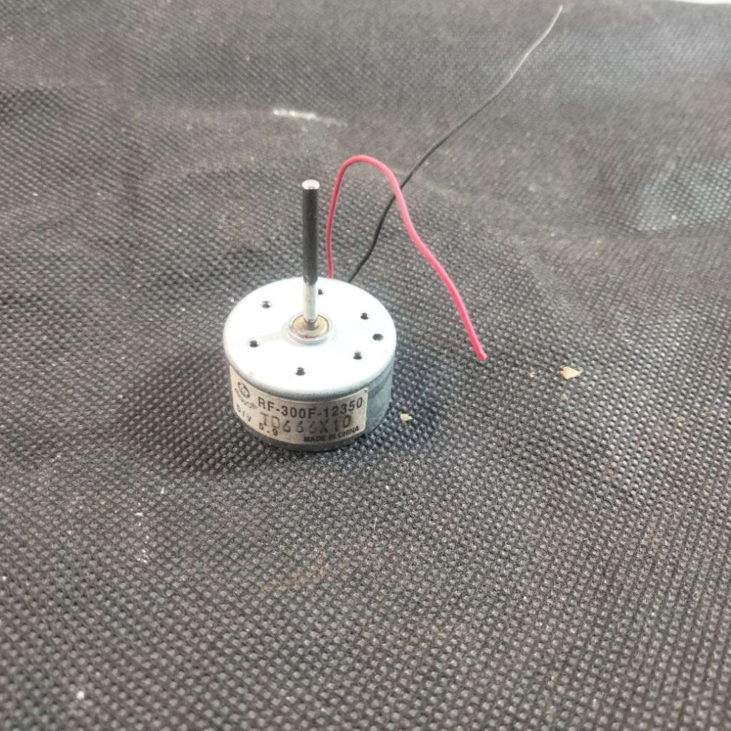 dinamo as panjang DVD 5-9V bekas copotan dvd