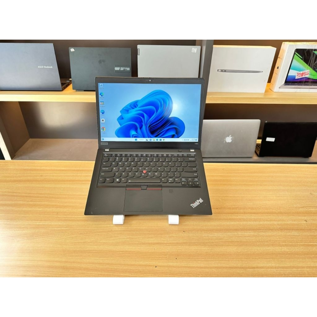 LAPTOP LENOVO THINKPAD T490s UNTUK EDITING/CODING/OFFICE