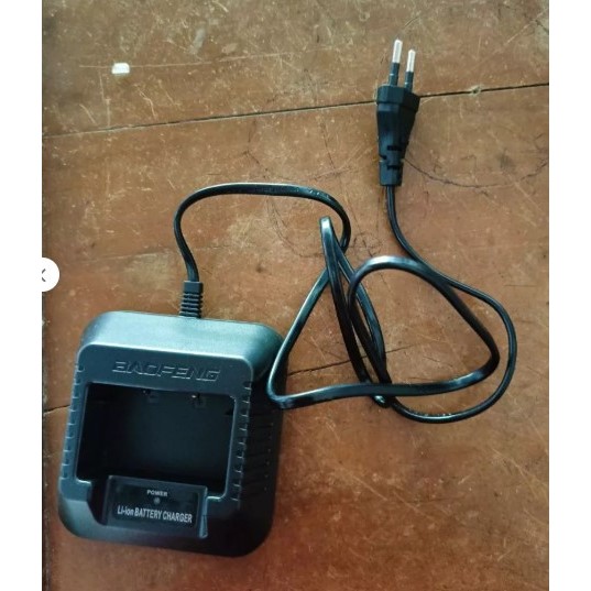 Cas Ht UV 5R, Charger HT Baofeng UV 5R, Charger HT UV 5r