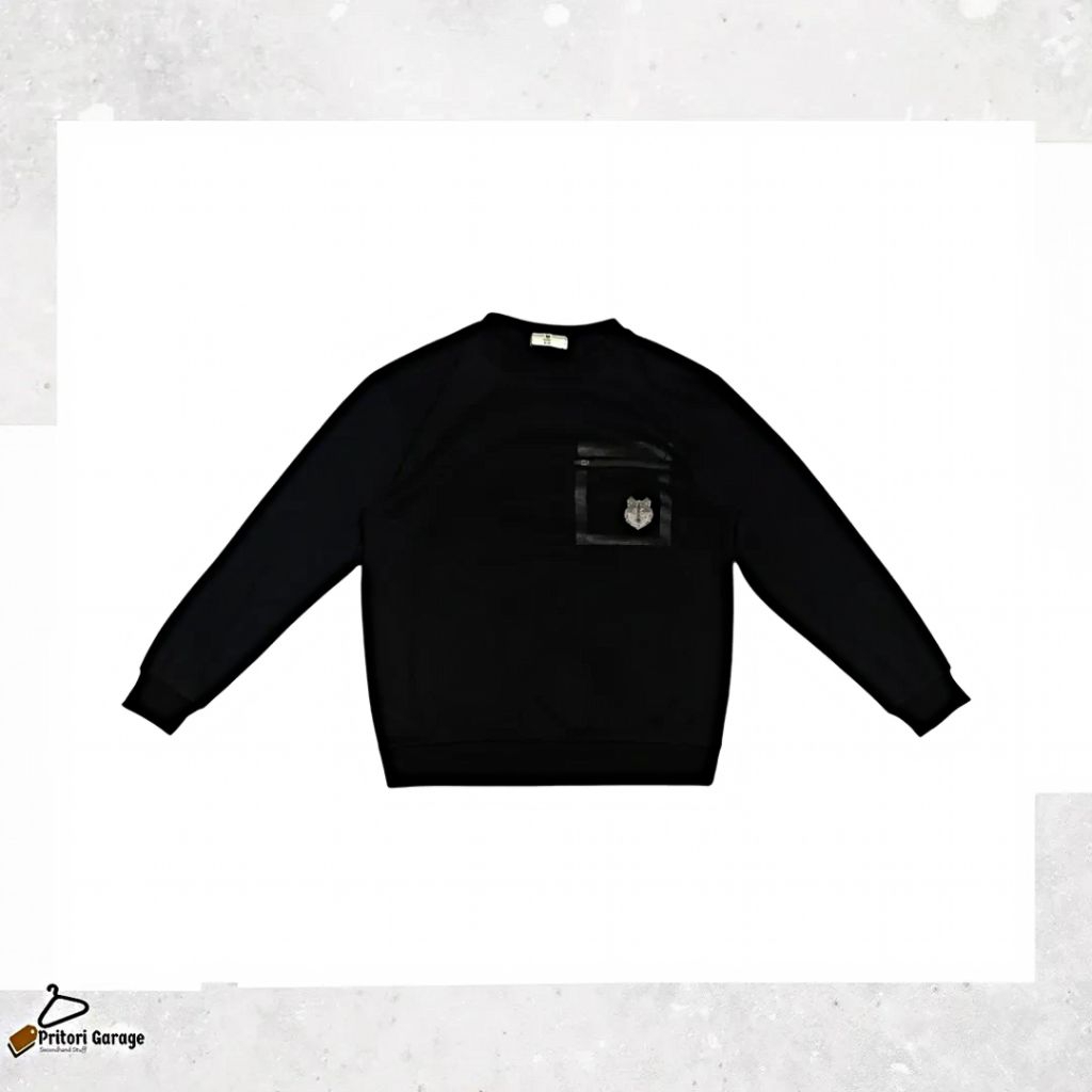 Crewneck Logo Print Wolf Kulte Pocket Accent Black Colour Vintage M
