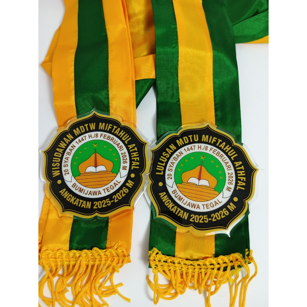 Samir Wisuda/Kalung Wisuda/Samir Wisuda Akrilik