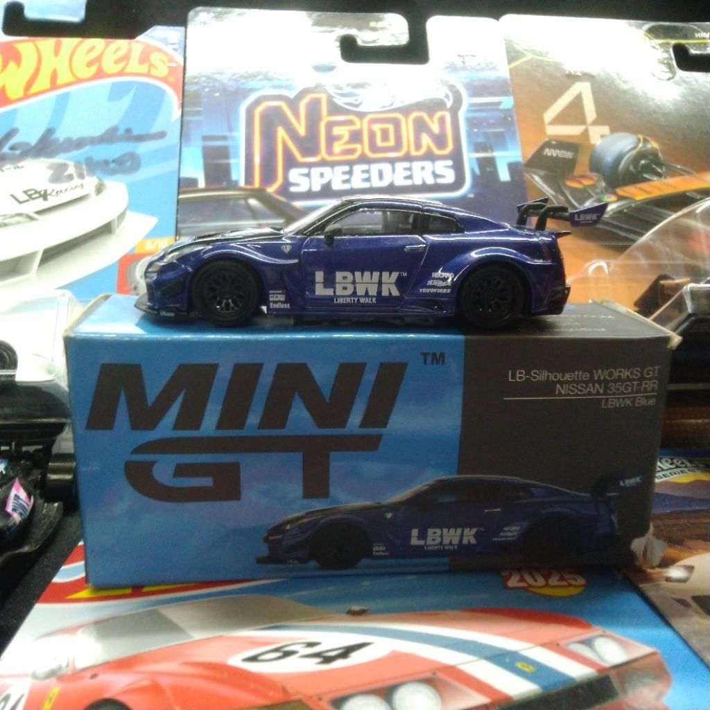 MiniGT LB Silhouette WORKS GT Nissan GTR R35 LBWK Blue