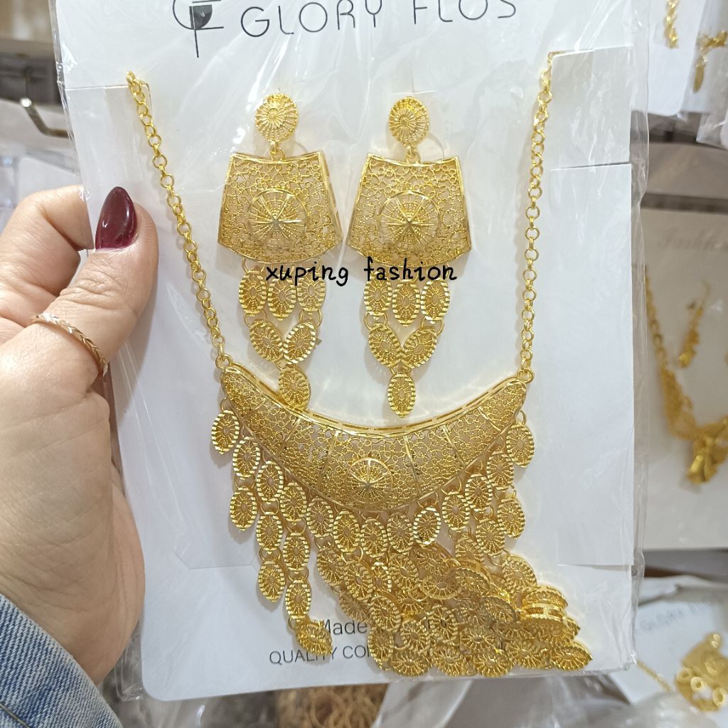 set Perhiasan Dubay mewah