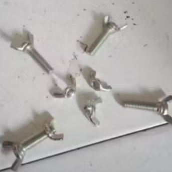 Baut kuping+mur kuping +plat lebar putih, m6x15