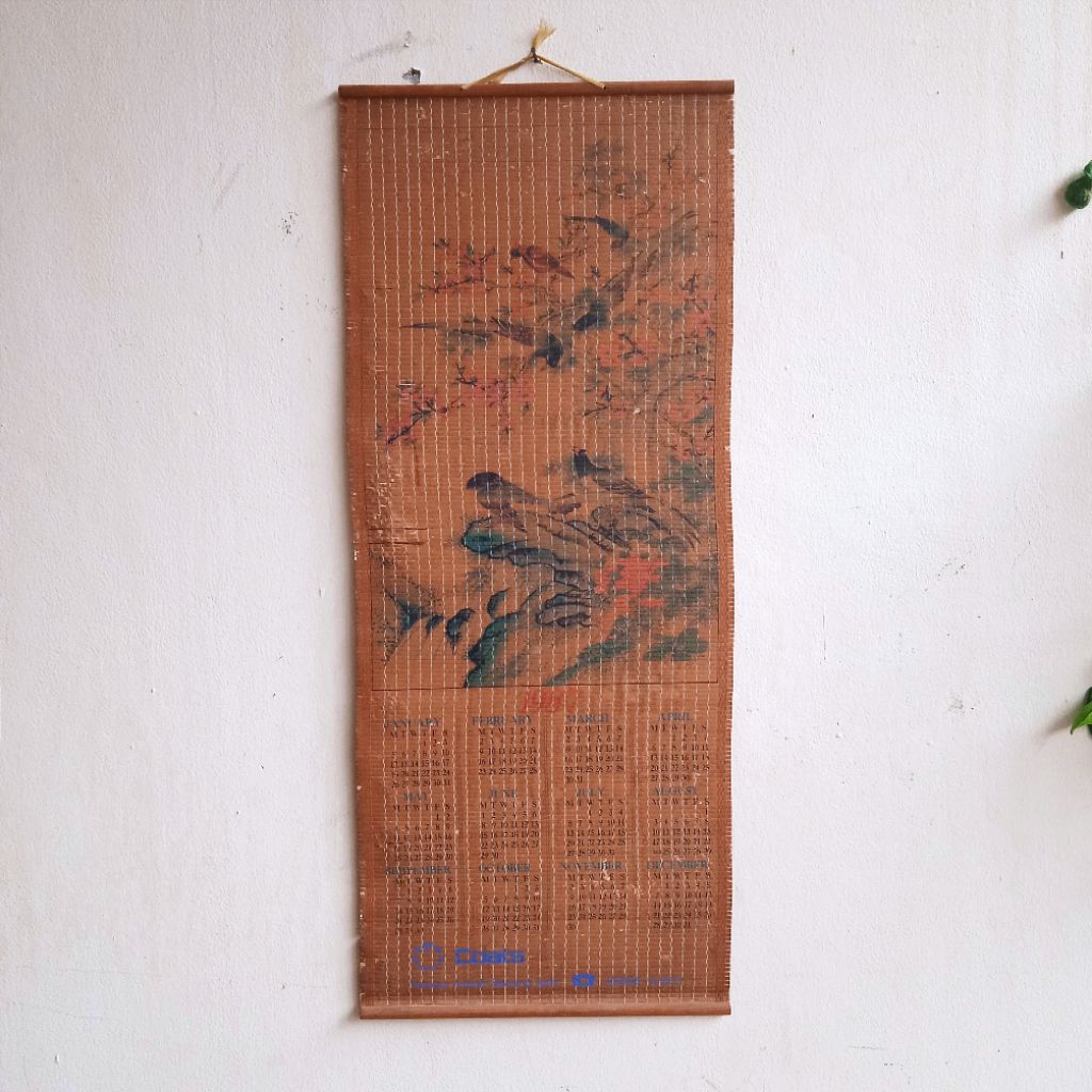 Antik Vintage Kalender Anyaman Gantung Lama Tahun 1987 Scrool Hanging Utuh Layak Koleksi