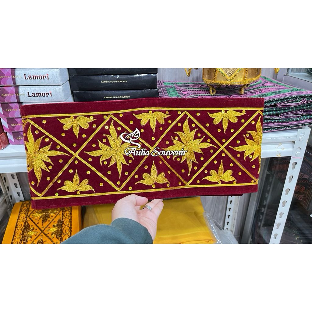 KASAB PELAMINAN ACEH/KAKI PELAMINAN