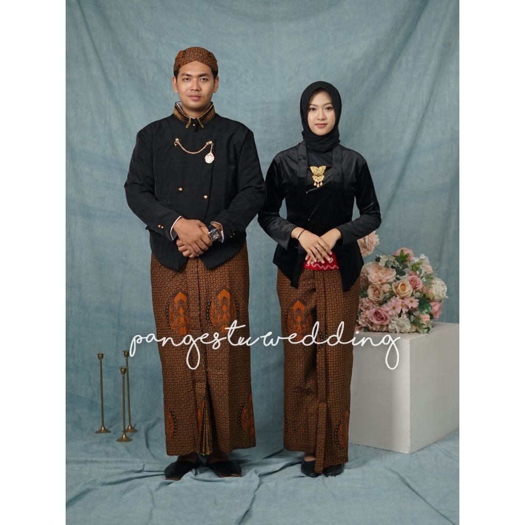 [SC24] 1 Set Baju Prewed Adat Jawa