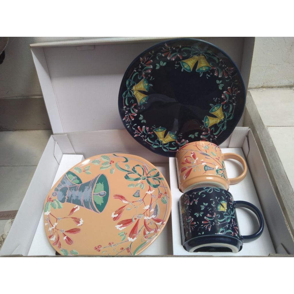 Carramica Hampers Merry Christmas Limited Edition