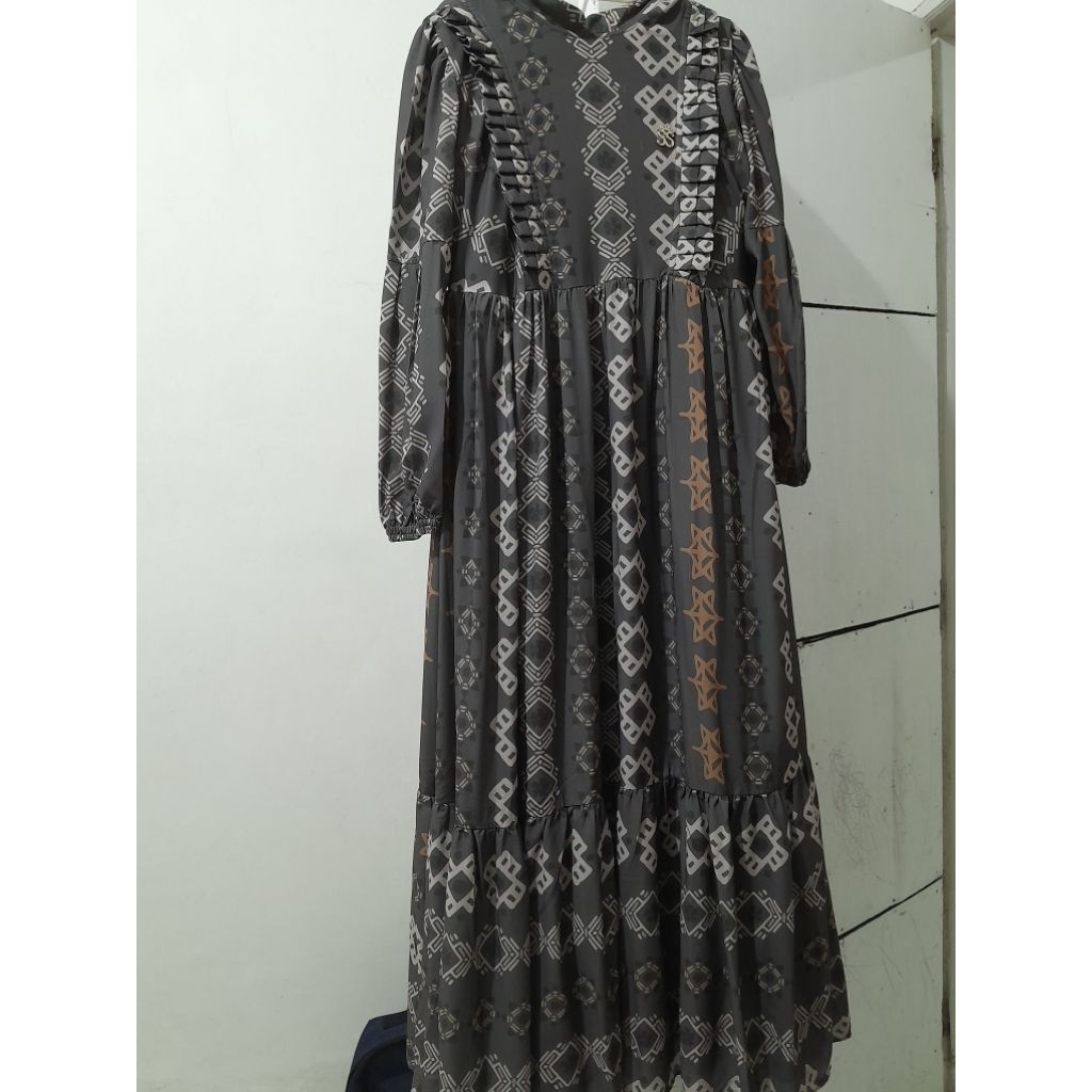 preloved shella saukia dress