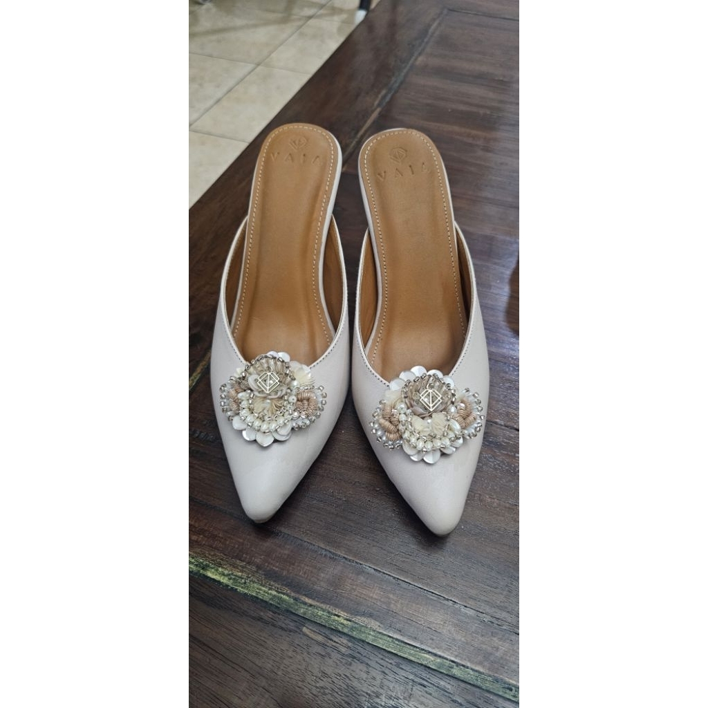 Vaia shoes seri Jolana - Preloved