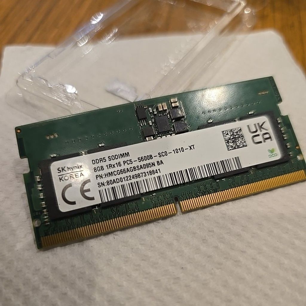 RAM Laptop DDR5 8GB 5600MHz SK Hynix - Bekas Razer Blade 2023 Original