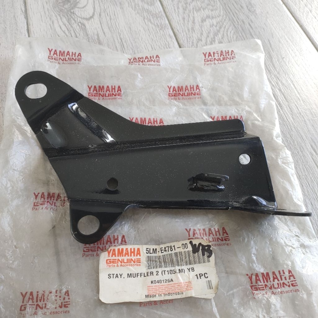 Stay muffler breket knalpot Jupiter T105LM Original Asli Yamaha 5LM-E4781-00