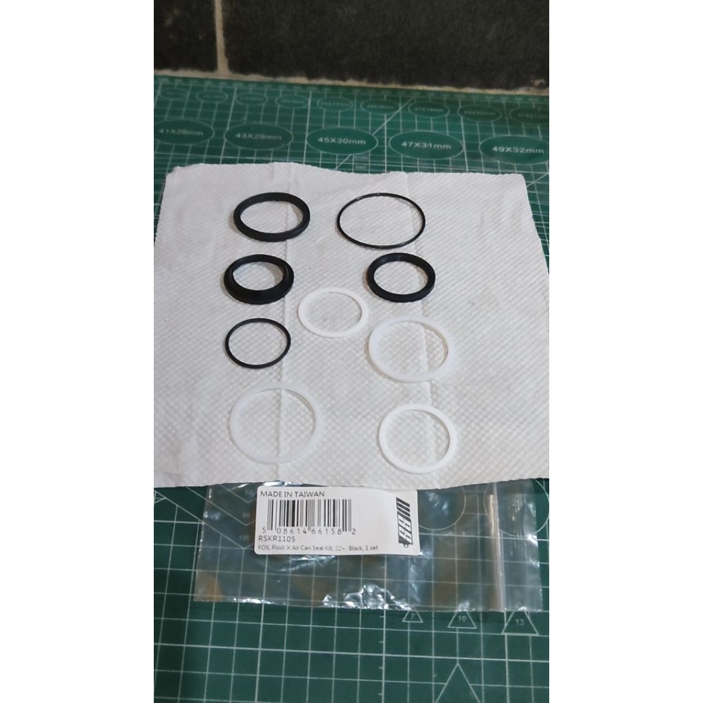 Fox Float X 2022+ Air Can Seal kit Seal perbaikan Udara Fox Float X 2022+ WSS RSKR1105